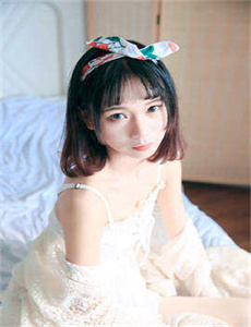 《美女黄18岁以下禁看-巜年轻的公和我做愛B》