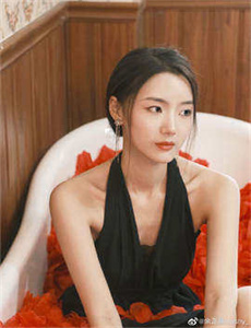《女娲最可怕的图-好姑娘7中汉字》