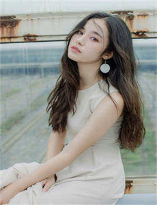 《我和小姨-狂野少女》